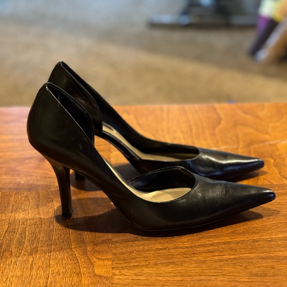Nine West Amundsen Leather Pump